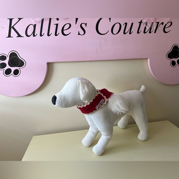 Decorative Scarf with Fur. - Picture 1 of 3